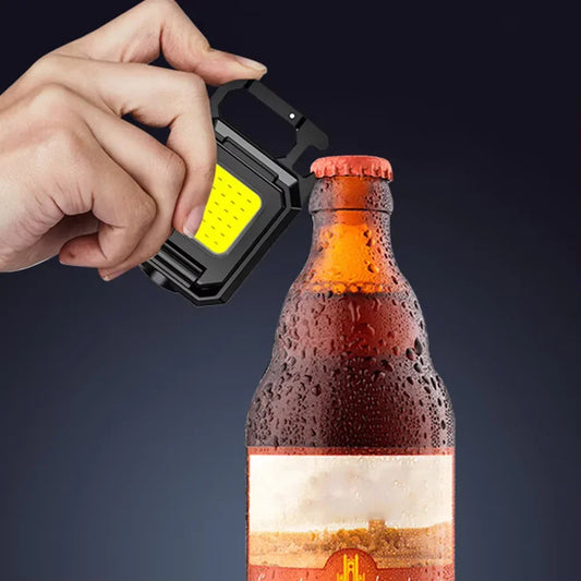 Mini Linterna LED de Llavero 3 en 1 – Luz de Emergencia Recargable con Abrebotellas y Lámpara de Bolsillo  Rusoft Innovation