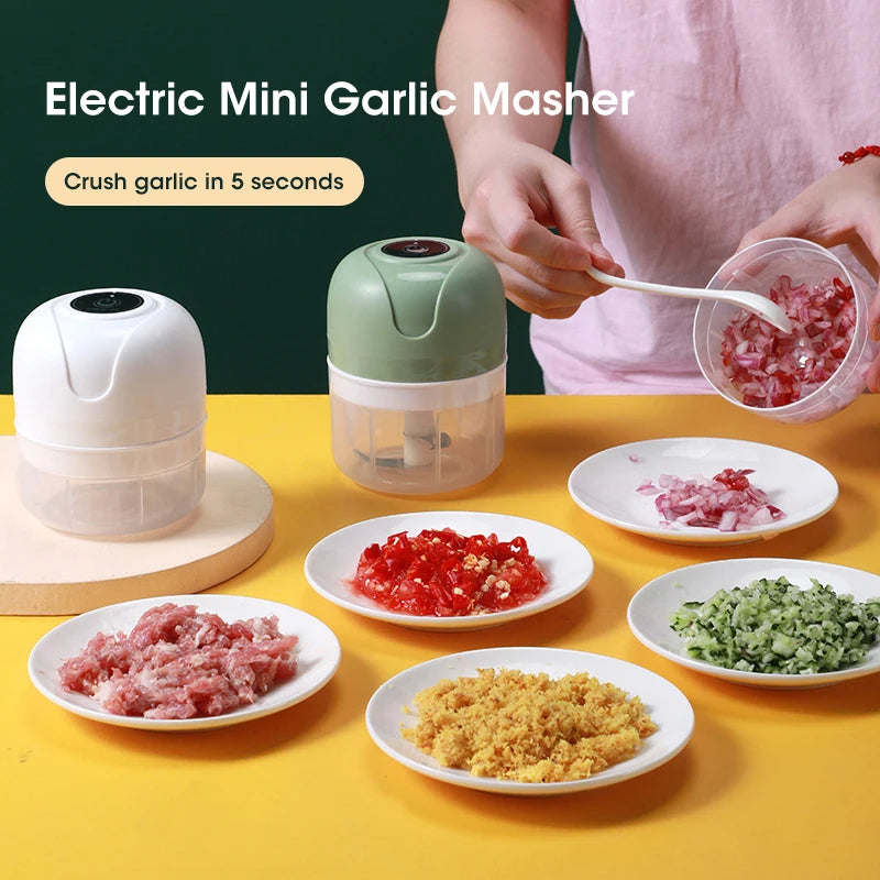 Mini Chef 250ml – Picadora Eléctrica Portátil USB para Ajo, Verduras y Carne